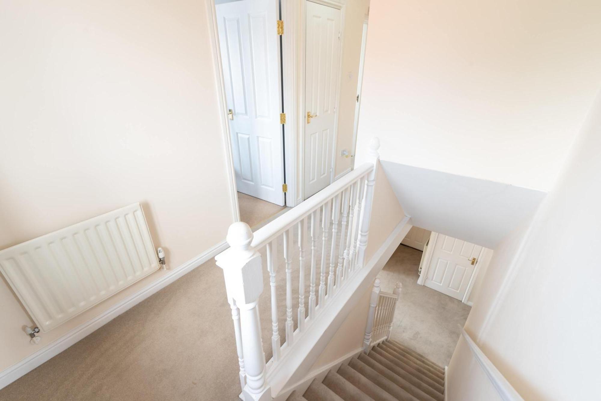 Five Bedroom With Large Dining Area Apartment *